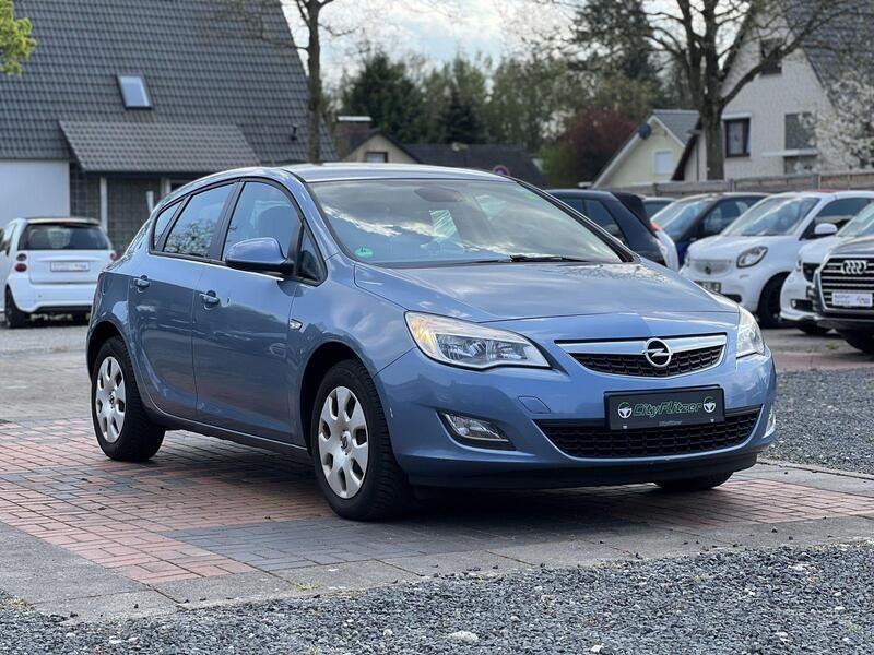 Blau Gebraucht 2010 Opel Astra Cosmo Kleinwagen | 4.900 € (Fairer Preis) - Bild 1/4