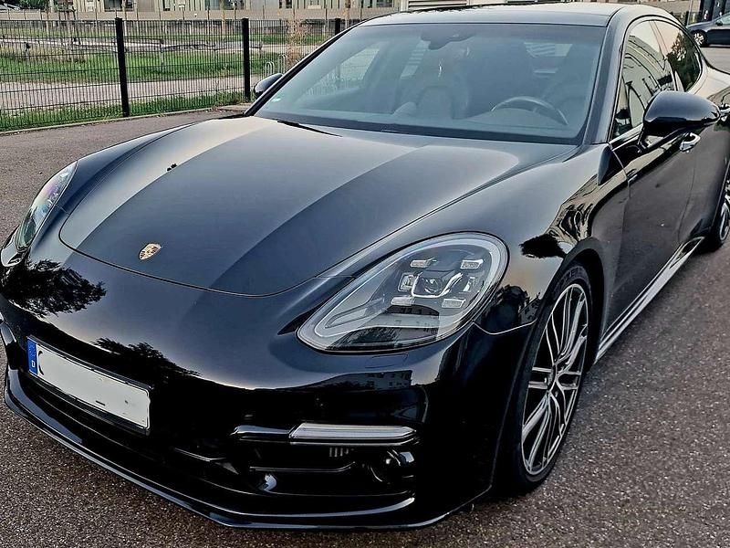 Gebraucht Porsche Panamera 421 PS (309 kW) 2017 Schwarz Limousine