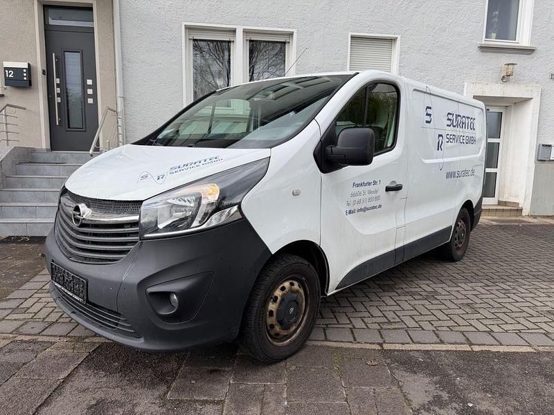 Gebraucht Opel Vivaro 120 PS (88 kW) 2017 Weiß Van / Kleinbus