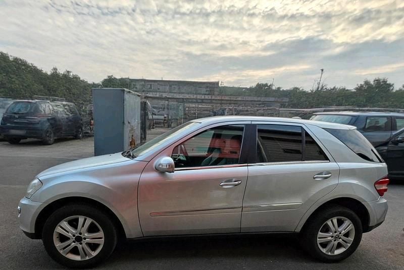 Usata Mercedes ML280 2007 Grigio SUV