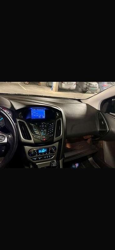 Gebraucht Ford Focus S 125 PS (91 kW) 2012 Limousine