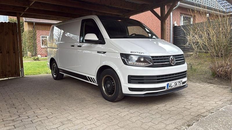 Second-hand VW Transporter 150 CP (110 kW) 2017 Alb Van