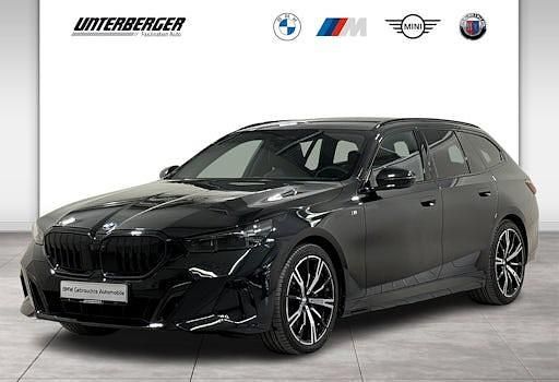 Gebraucht BMW 540 Comfort Edition 303 PS (222 kW) 2025 Schwarz Kombi