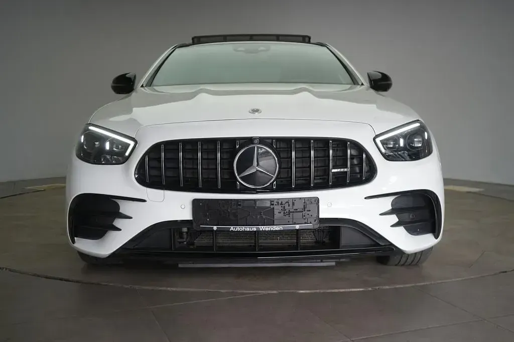 Gebraucht Mercedes E53 AMG AMG 435 PS (319 kW) 2023 Weiß Limousine