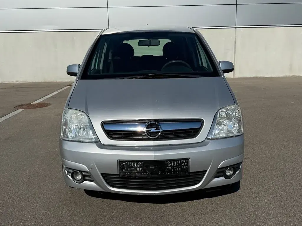 Gebraucht Opel Meriva Edition 105 PS (77 kW) 2008 Silber Van / Kleinbus
