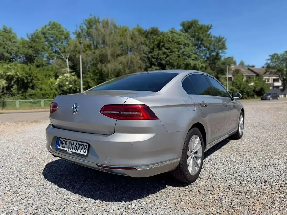 Occasion VW Passat Highline 179 ch (131 kW) 2016 Gris Berline