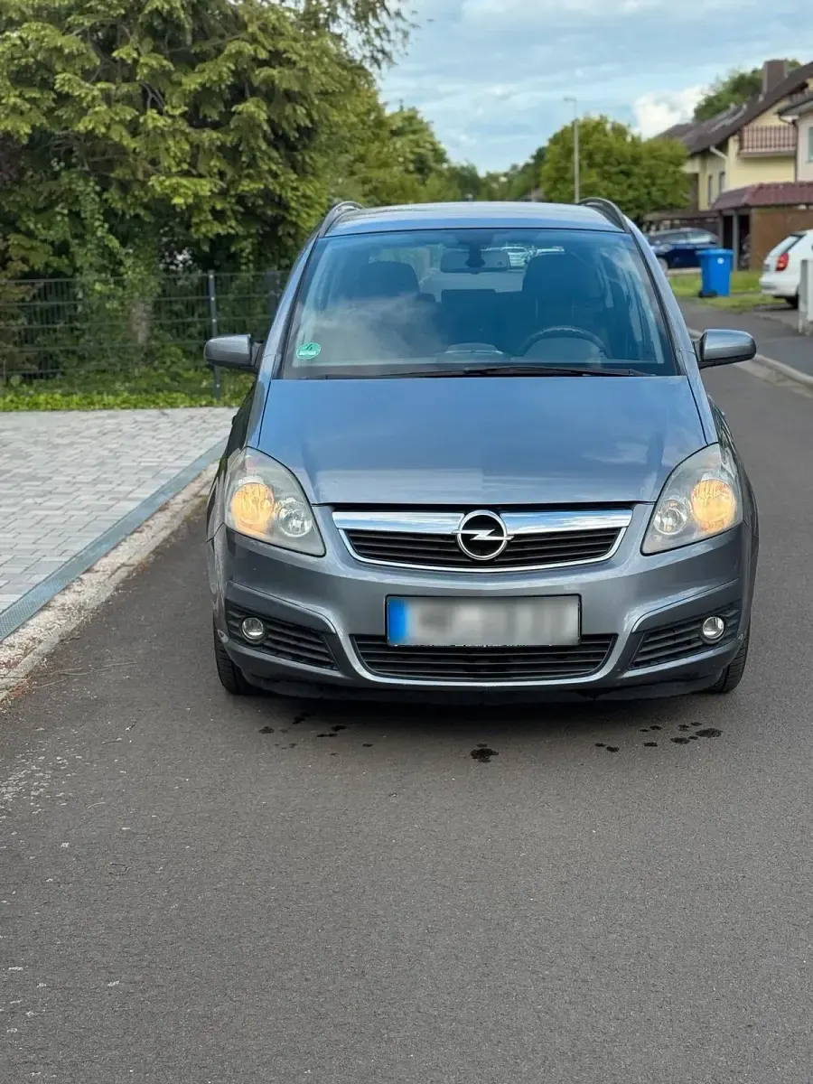 Gebraucht Opel Zafira 150 PS (110 kW) 2006 Silber Van / Kleinbus