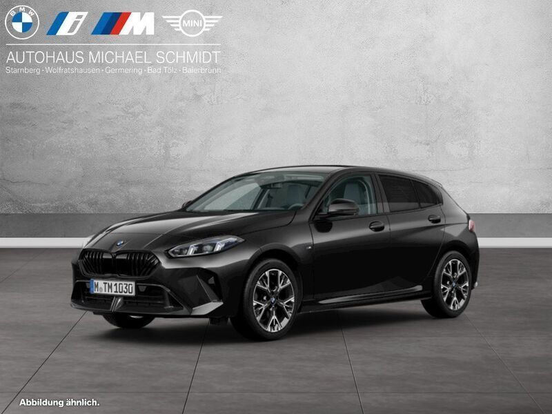 Black sapphire Neu 2025 BMW 120 Sport Line Kleinwagen | 47.080 € - Bild 1/4