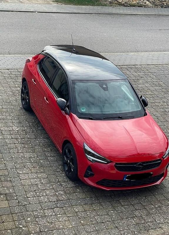 Rot Gebraucht 2022 Opel Corsa Kleinwagen | 15.000 € (Fairer Preis) - Bild 1/4