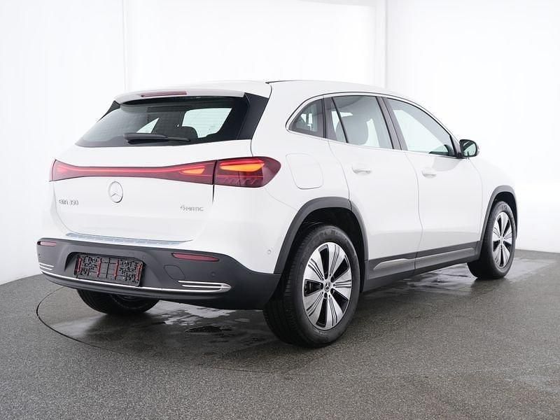 Gebraucht Mercedes EQA350 Advanced 215 kW (293 PS) 2025 Unilack polarweiß SUV