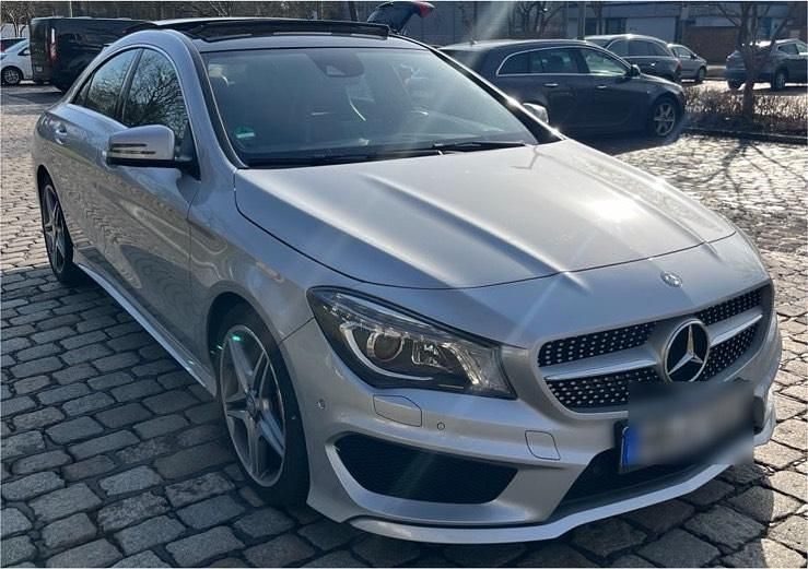 Gebraucht Mercedes CLA200 156 PS (114 kW) 2016 Silber Coupé