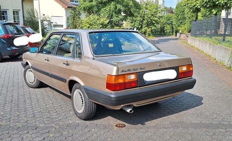 Gebraucht Audi 80 90 PS (66 kW) 1986 Gold Limousine