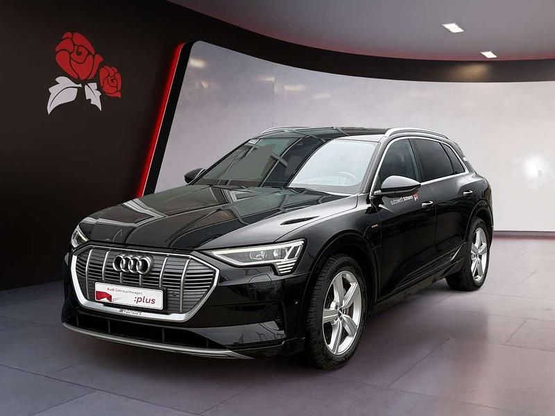 Gebraucht Audi e-tron Advanced 300 kW (408 PS) 2019 Mythosschwarz metallic SUV