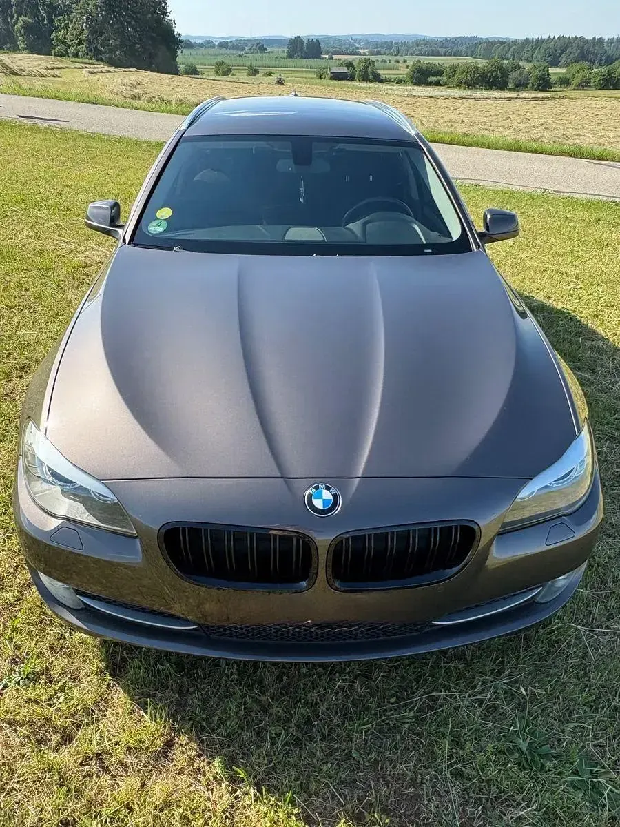 Gebraucht BMW 520 184 PS (135 kW) 2013 Braun Kombi