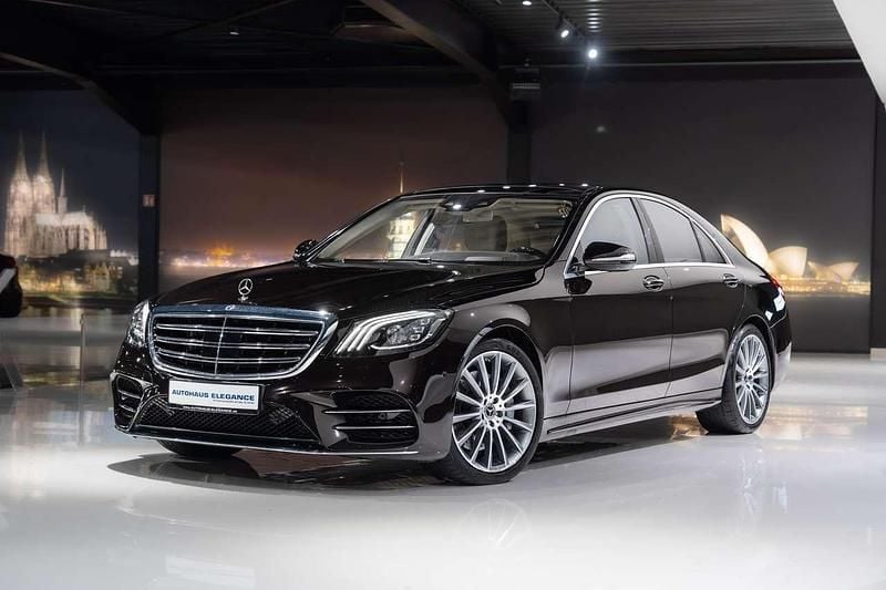 Schwarz Gebraucht 2022 Mercedes S560 AMG line Limousine | 64.980 € - Bild 1/4