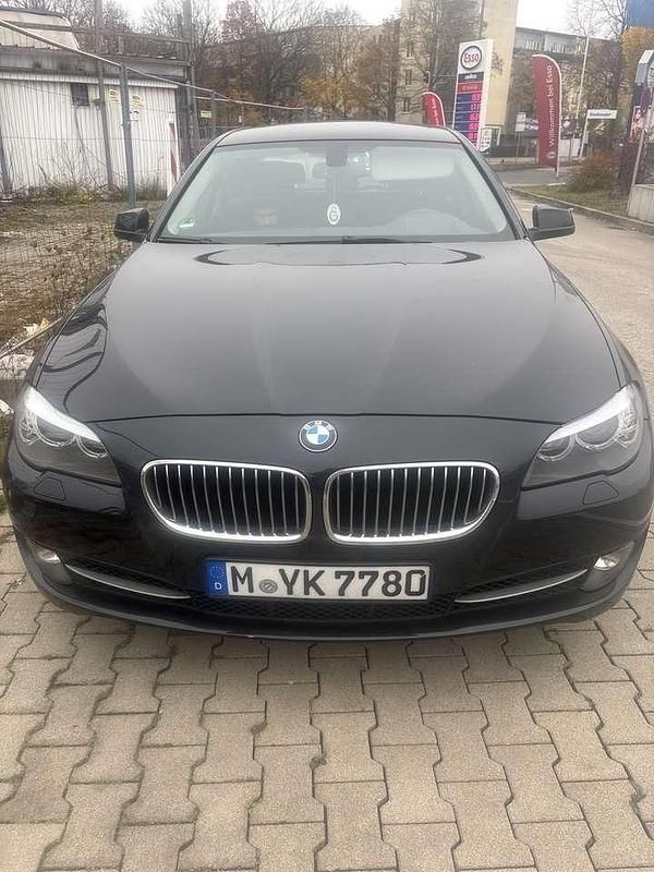 Gebraucht BMW 520 184 PS (135 kW) 2013 Limousine