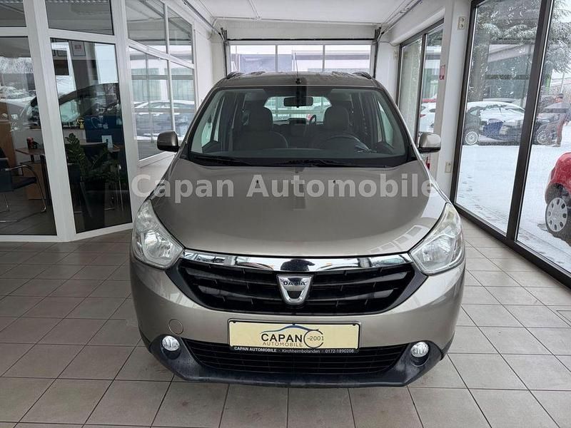 Gebraucht Dacia Lodgy Lauréate 83 PS (61 kW) 2012 Beige Van / Kleinbus