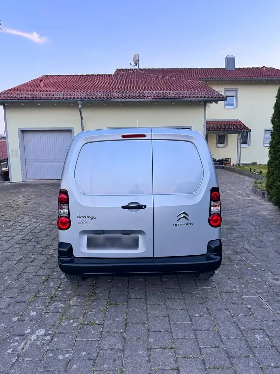 Gebraucht Citroën Berlingo 75 PS (55 kW) 2016 Silber Van / Kleinbus