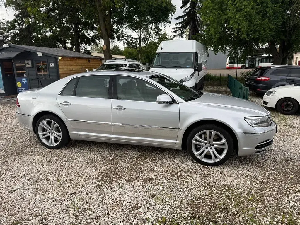 Gebraucht VW Phaeton 239 PS (175 kW) 2013 Silber Limousine