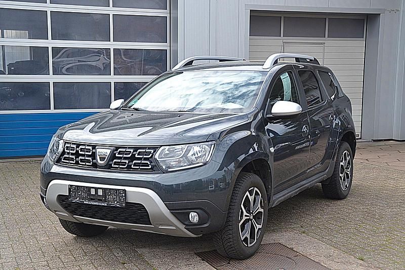 Second-hand Dacia Duster 150 CP (110 kW) 2019 Gri SUV