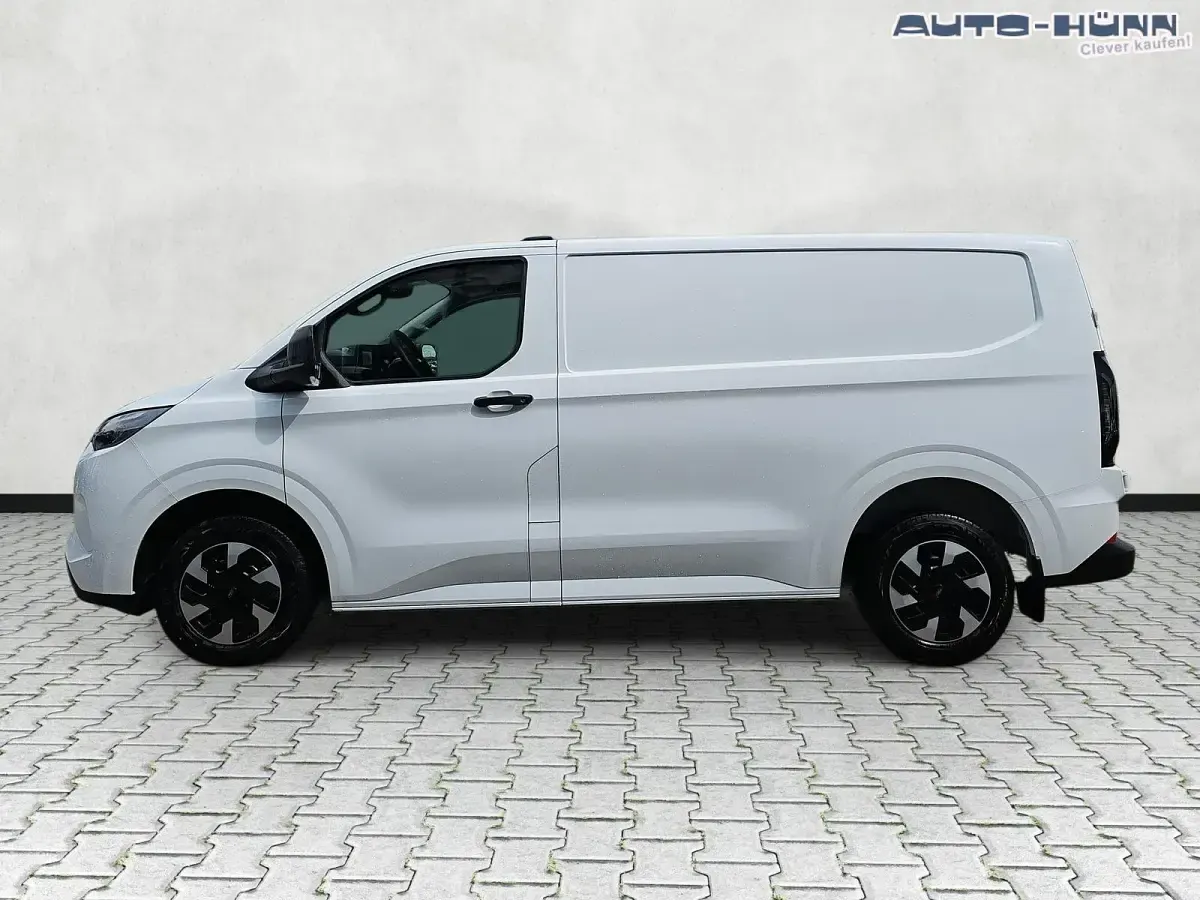 Neu Ford Transit Custom Trend 232 PS (170 kW) 2026 Frostweiß Van