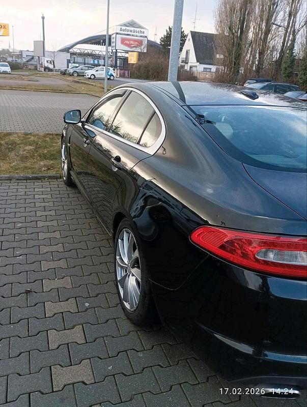 Gebraucht Jaguar XF 274 PS (201 kW) 2011 Schwarz Limousine