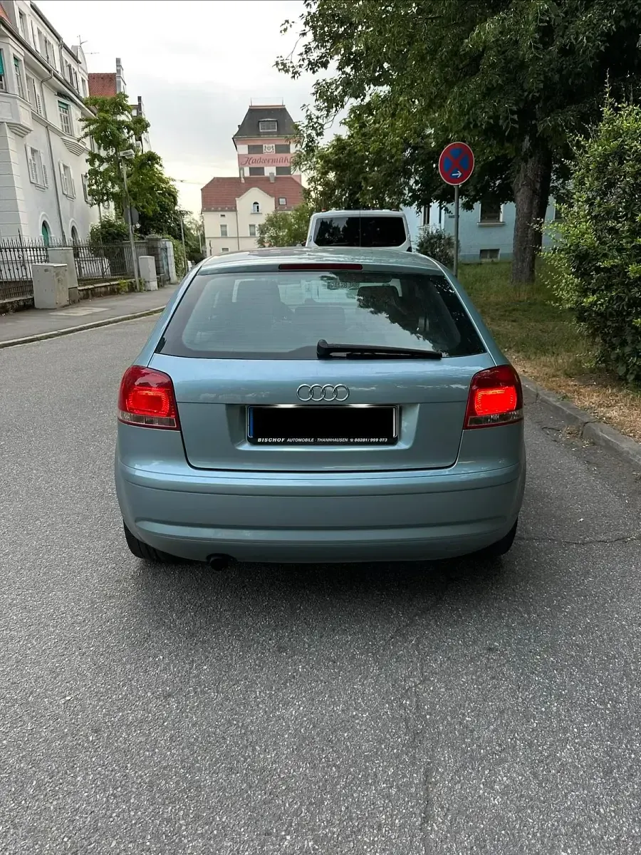 Gebraucht Audi A3 104 PS (76 kW) 2007 Blau Kleinwagen