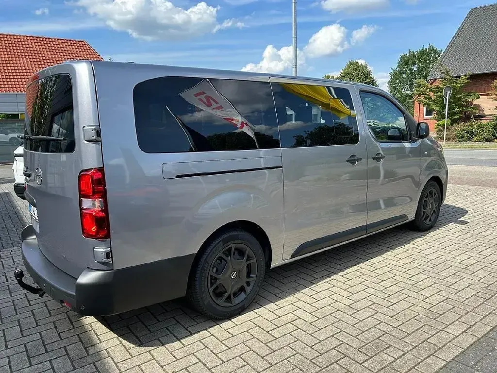 Gebraucht Opel Zafira Life Edition 177 PS (130 kW) 2025 Grau Van / Kleinbus