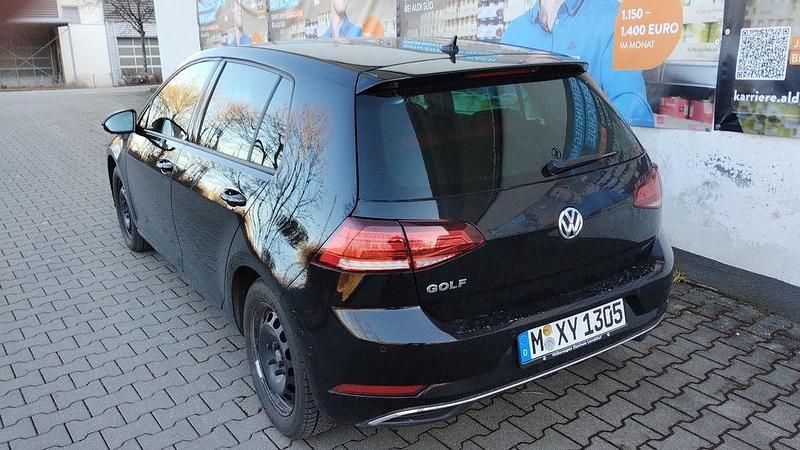 Gebraucht VW Golf VII Join 150 PS (110 kW) 2018 Schwarz Limousine