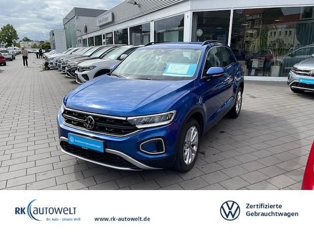 Blau Gebraucht 2023 VW T-Roc IQ Drive SUV | 26.898 € (Guter Preis) - Bild 1/3
