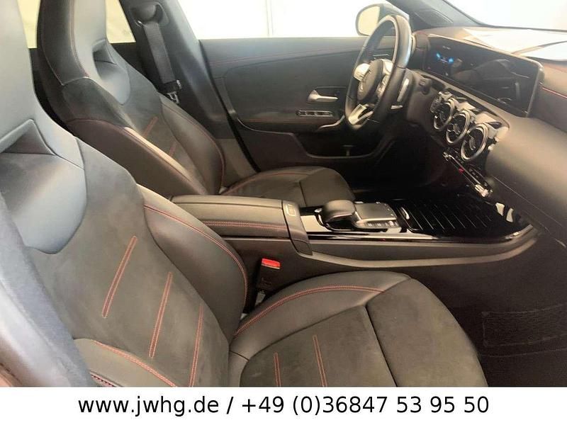 Gebraucht Mercedes CLA200 AMG line 163 PS (119 kW) 2020 Mountaingrau  met. Kombi