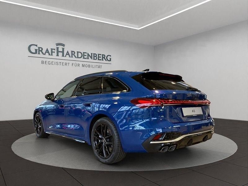 Gebraucht Audi A5 Edition .1 204 PS (150 kW) 2025 Blau Kombi