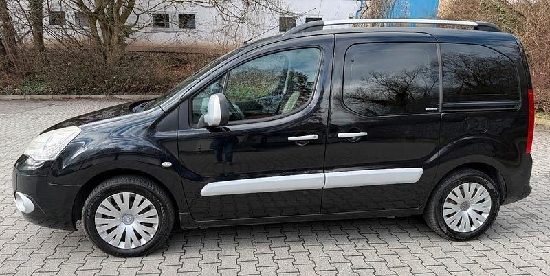 Gebraucht Citroën Berlingo SELECTION 98 PS (72 kW) 2012 Schwarz Van / Kleinbus