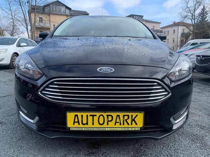 Second-hand Ford Focus Titanium 150 CP (110 kW) 2017 Negru Berlinǎ