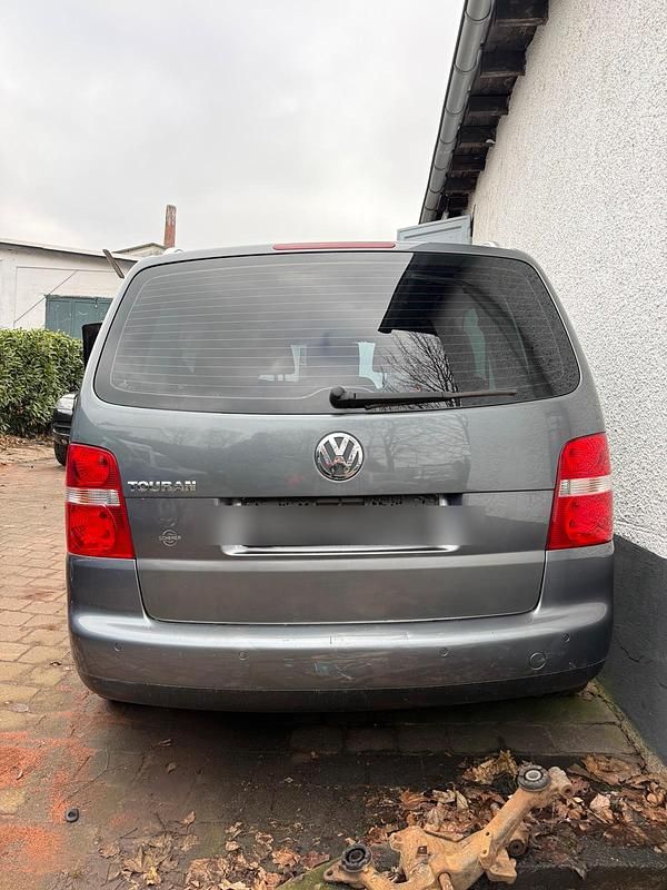 Gebraucht VW Touran 115 PS (84 kW) 2005 Grau Van / Kleinbus