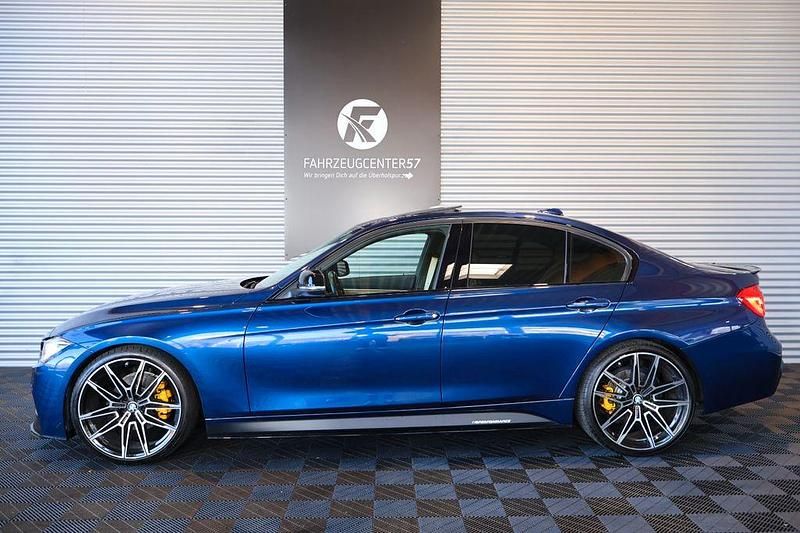 Gebraucht BMW 330 M Performance 252 PS (185 kW) 2017 Blau Limousine