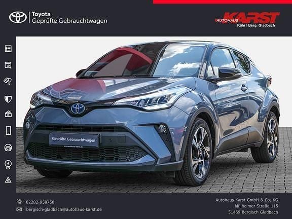 Sodalithblau metallic / dach schwarz Gebraucht 2023 Toyota C-HR Team SUV | 26.285 € (Guter Preis) - Bild 1/4