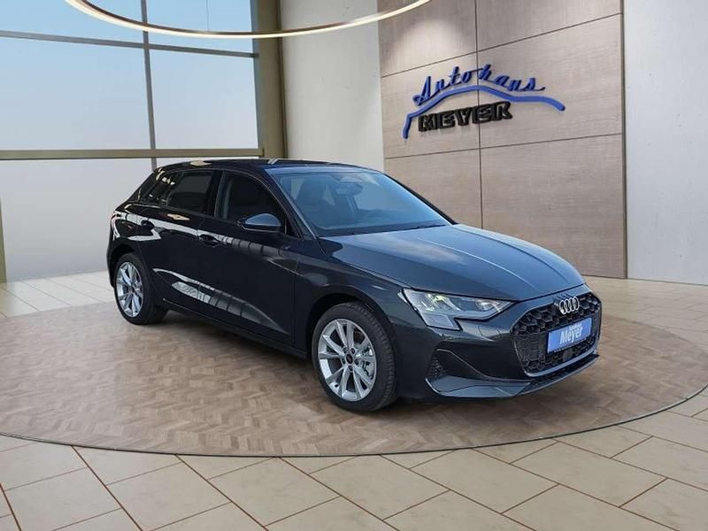 Neu Audi A3 150 PS (110 kW) 2026 Manhattangrau Limousine