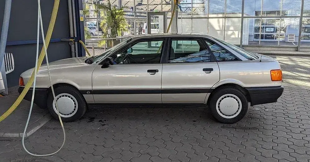 Gebraucht Audi 80 75 PS (55 kW) 1988 Silber Limousine