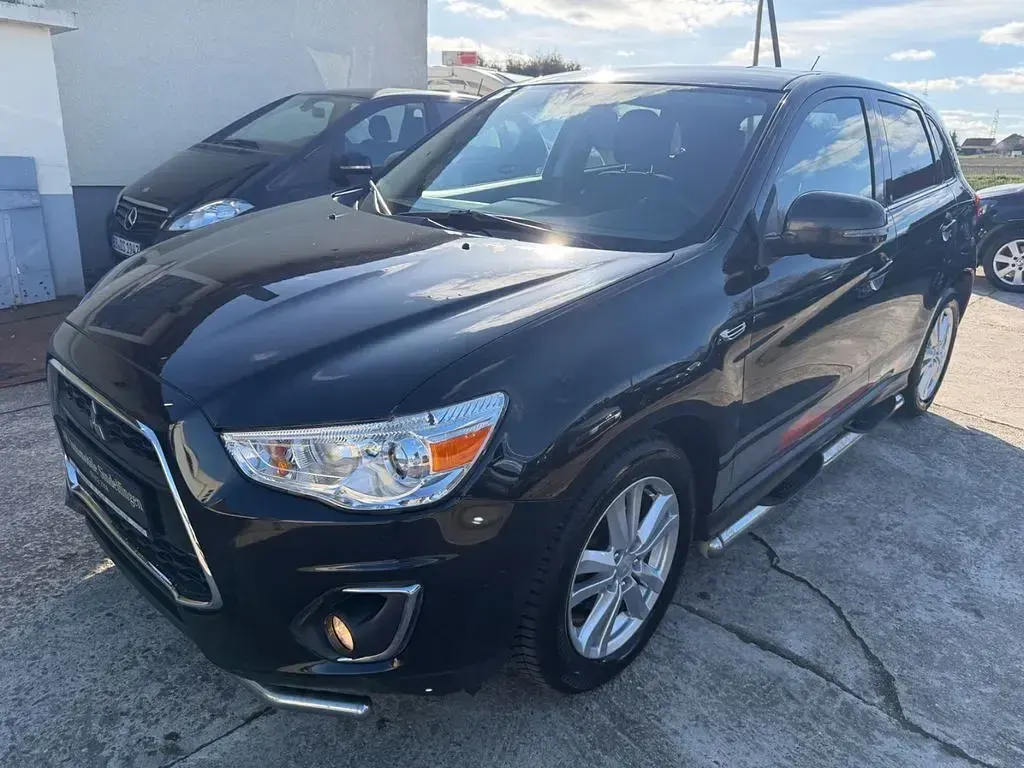 Second-hand Mitsubishi ASX 150 CP (110 kW) 2013 Negru SUV