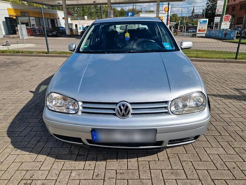 Silber Gebraucht 2003 VW Golf IV Limousine | 1.650 € (Fairer Preis) - Bild 1/4