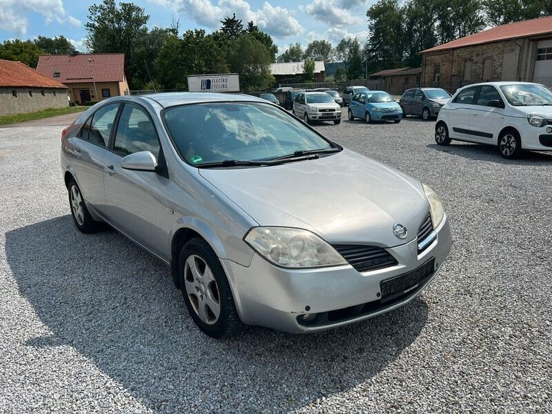 Grau Gebraucht 2003 Nissan Primera Visia Limousine | 500 € (Superpreis) - Bild 1/4