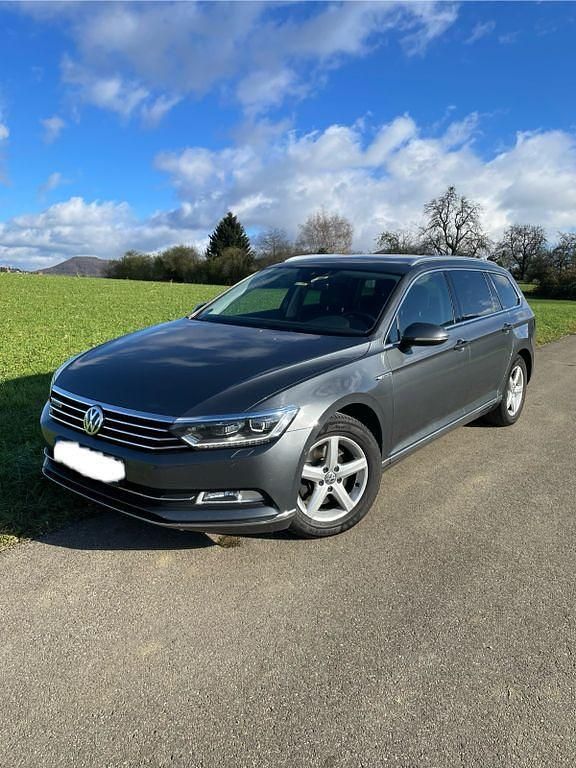 Gebraucht VW Passat Highline 150 PS (110 kW) 2016 Grau Kombi