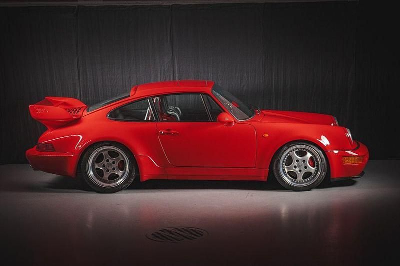 Brugt Porsche 964 600 HK (441 kW) 1989 Rød