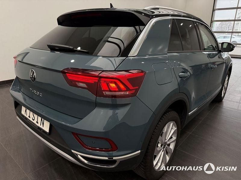 Gebraucht VW T-Roc Style 150 PS (110 kW) 2024 Blau SUV