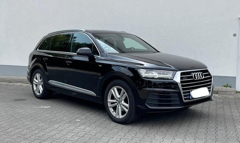 Schwarz Gebraucht 2016 Audi Q7 Ambiente SUV | 26.350 € (Superpreis) - Bild 1/4
