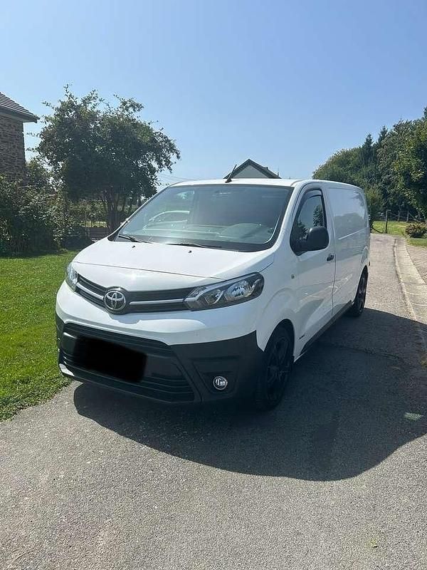 Gebraucht 2016 Toyota Proace Van | 9.900 € (Fairer Preis) - Bild 1/4