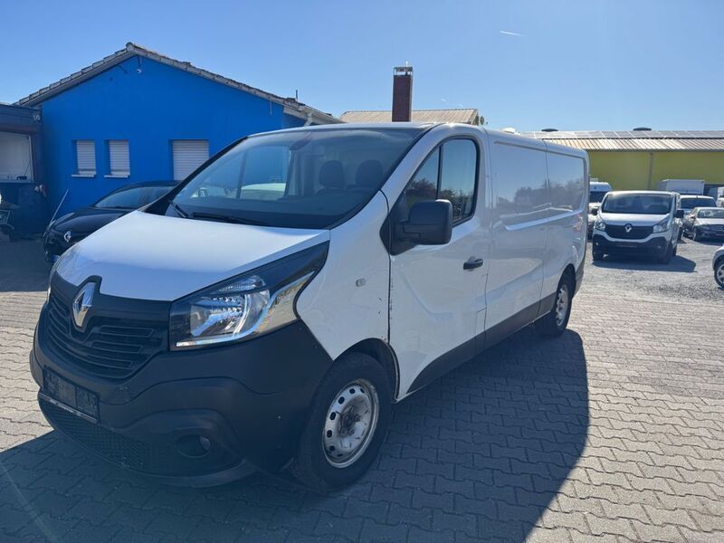 Weiß Gebraucht 2019 Renault Trafic Komfort Van | 8.450 € (Fairer Preis) - Bild 1/4