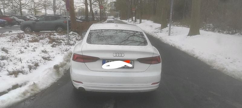 Gebraucht Audi A5 Sport 150 PS (110 kW) 2018 Weiß Coupé