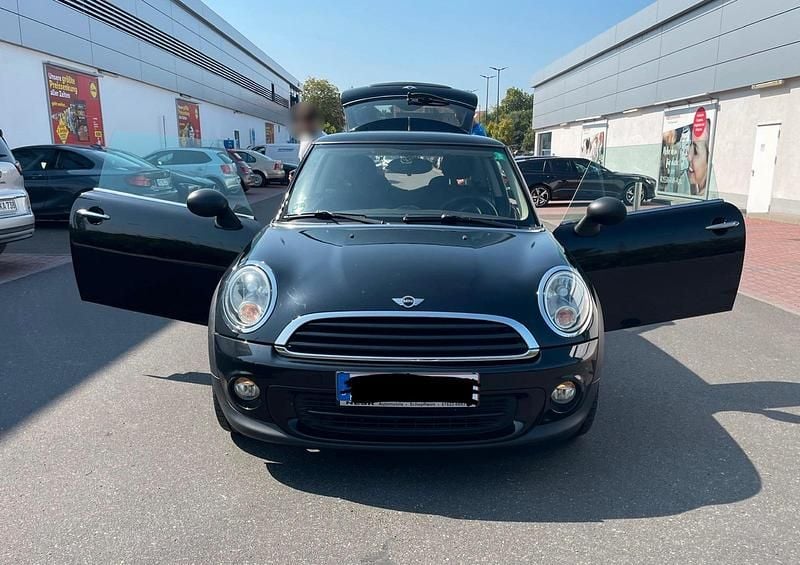 Schwarz Gebraucht 2011 Mini ONE Kleinwagen | 4.799 € (Fairer Preis) - Bild 1/4